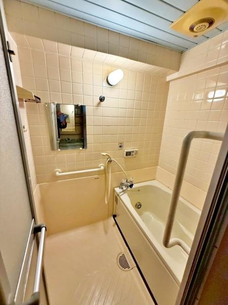 �����s�V�h�捂�c�n��4���ڂ̒��Ã}���V�����̗���