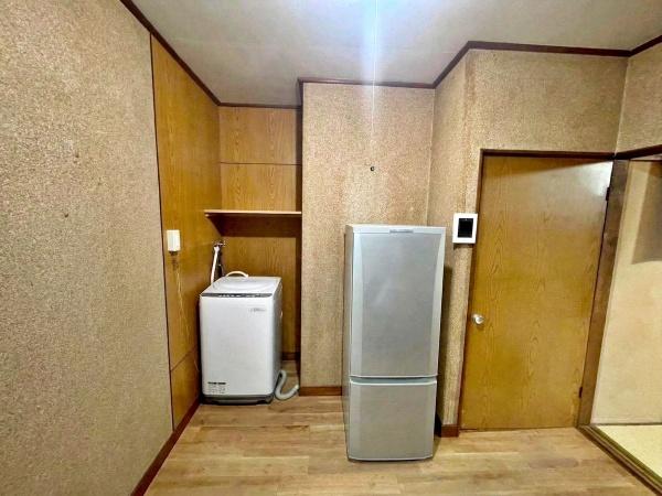 �����s�����q�s������̒��È�ˌ��Ẵ��r���O