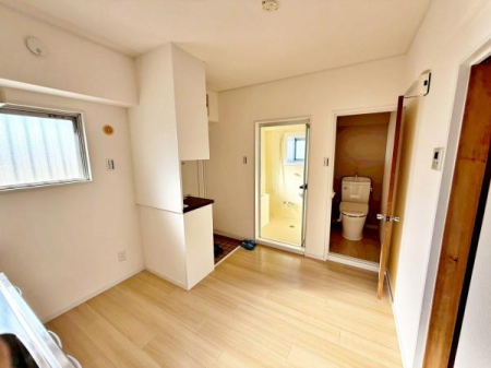 �����s���n��ш�3���ڂ̒��Ã}���V�����̃��r���O