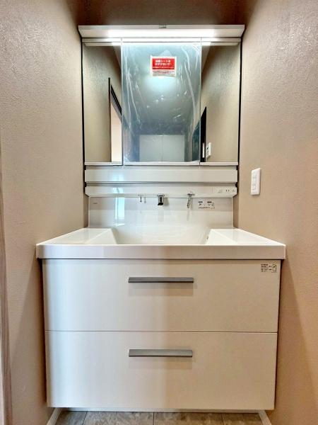 �����s���c�J�摾�q��1���ڂ̒��Ã}���V�����̐��ʑ�E���ʏ�