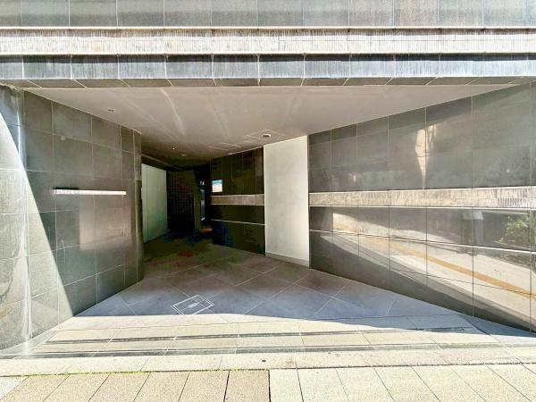 �����s���c�J�摾�q��1���ڂ̒��Ã}���V�����̃G���g�����X