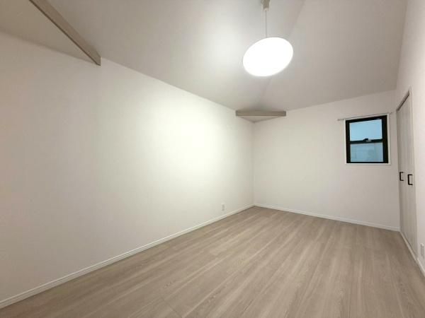 �����s���c�J��c�t�J6���ڂ̒��È�ˌ��Ă̗m��