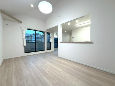 �����s���c�J��c�t�J6���ڂ̒��È�ˌ��Ẵ��r���O