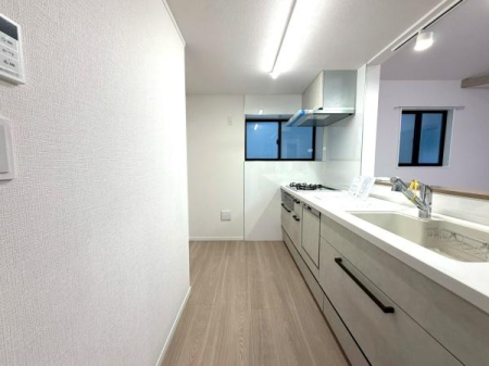 �����s���c�J��c�t�J6���ڂ̒��È�ˌ��ẴL�b�`��