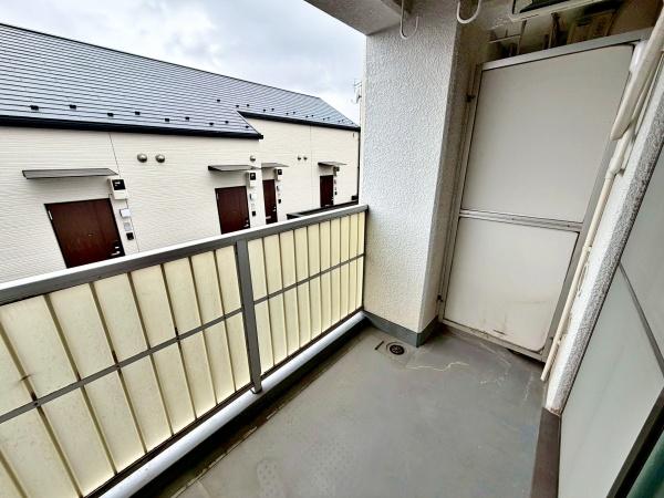 �����s���n�����3���ڂ̒��Ã}���V�����̃o���R�j�[