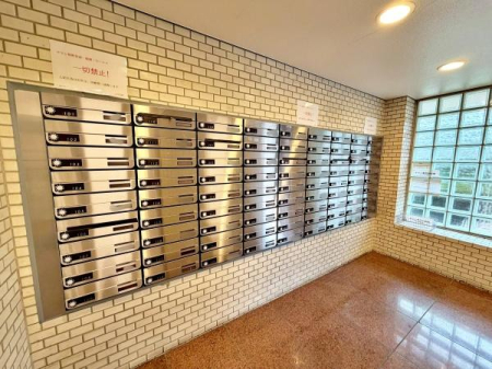 �����s�V�h��㗎��1���ڂ̒��Ã}���V�����̃G���g�����X