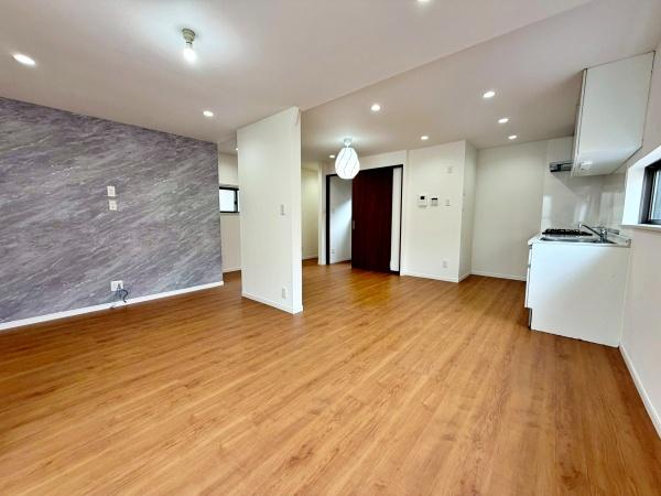 �����s���n�敽�a��1���ڂ̒��È�ˌ��Ẵ��r���O