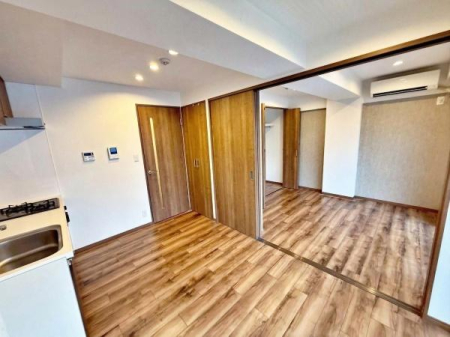 �����s���c�J��{��3���ڂ̒��Ã}���V�����̃��r���O