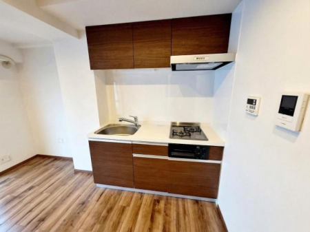 �����s���c�J��{��3���ڂ̒��Ã}���V�����̃L�b�`��