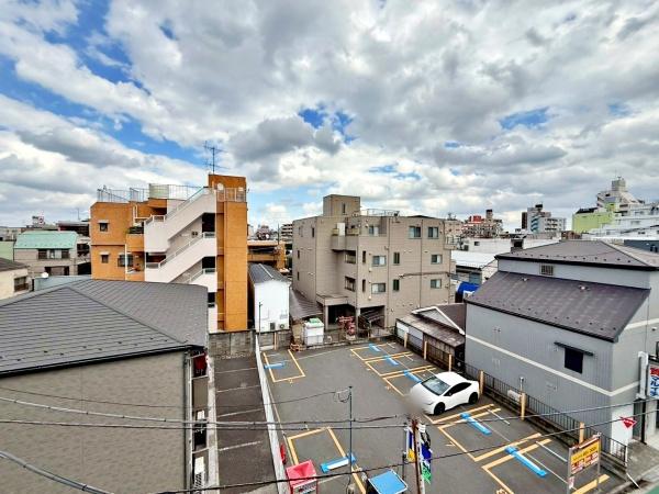 �����s���n��ш�1���ڂ̒��Ã}���V�����̏Z�˂���̒��]�ʐ^