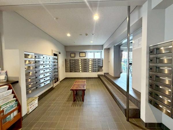 �����s���c�J�挷��5���ڂ̒��Ã}���V�����̃G���g�����X