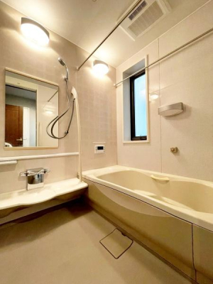 �����s�����q�s�䒬4���ڂ̒��È�ˌ��Ă̗���