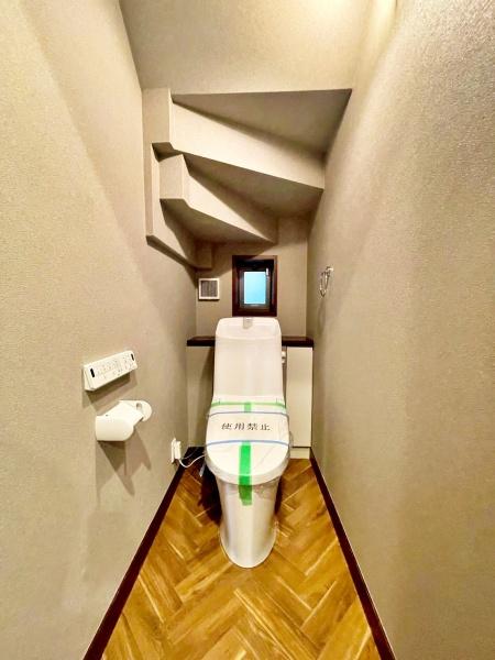 �����s�����q�s�䒬4���ڂ̒��È�ˌ��Ẵg�C��