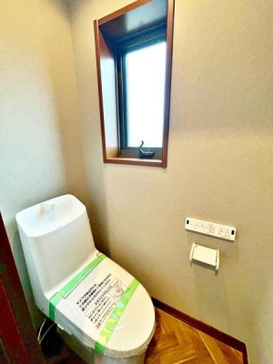 �����s�����q�s�䒬4���ڂ̒��È�ˌ��Ẵg�C��