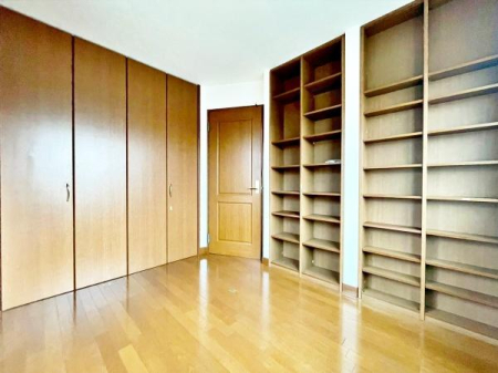 �����s�����q�s�䒬4���ڂ̒��È�ˌ��Ă̗m��