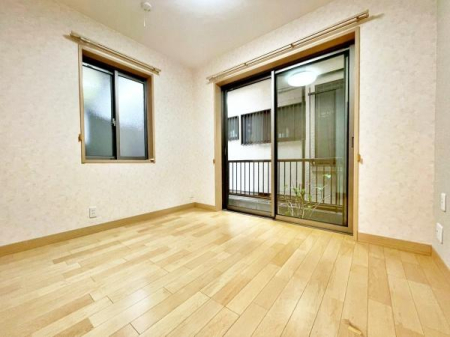 �����s�����q�s�䒬4���ڂ̒��È�ˌ��Ă̗m��