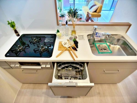 �����s�V�h�扺����1���ڂ̒��Ã}���V�����̃L�b�`��