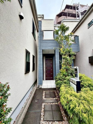 �����s�����扺�����2���ڂ̒��È�ˌ��Ă̌��n�O�ώʐ^