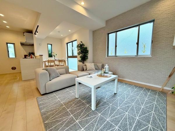 �����s�����扺�����2���ڂ̒��È�ˌ��Ẵ��r���O