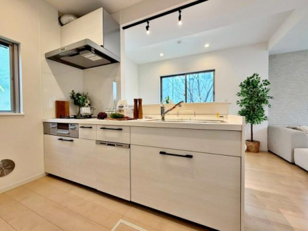 �����s�����扺�����2���ڂ̒��È�ˌ��ẴL�b�`��