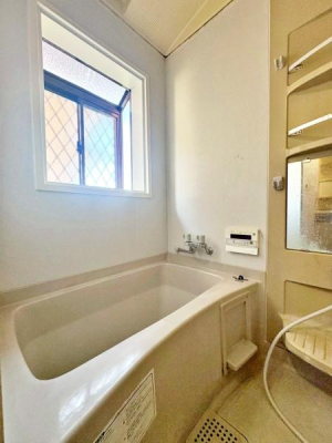 �����s�����q�s�������q��3���ڂ̒��È�ˌ��Ă̗���