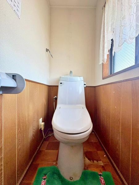 �����s�����q�s�������q��3���ڂ̒��È�ˌ��Ẵg�C��