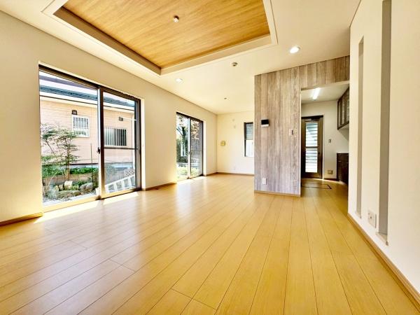 �����s�����q�s�������q��2���ڂ̒��È�ˌ��Ẵ��r���O