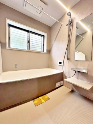 �����s�����q�s�������q��2���ڂ̒��È�ˌ��Ă̗���