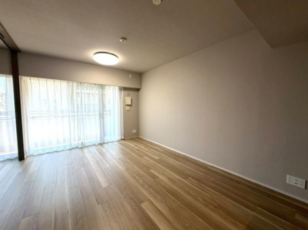 �����s���c�J�攔�J2���ڂ̒��Ã}���V�����̃��r���O