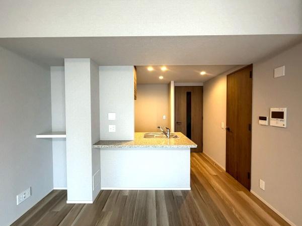 �����s���c�J�攔�J2���ڂ̒��Ã}���V�����̃��r���O