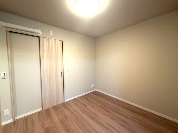 �����s���c�J��k�G�R1���ڂ̒��Ã}���V�����̗m��