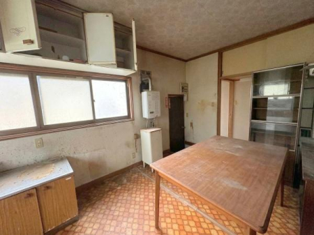 ��ʌ����S���쒬���z�̒��È�ˌ��ẴL�b�`��