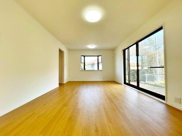 �����s�����q�s�ێR���̒��È�ˌ��Ẵ��r���O