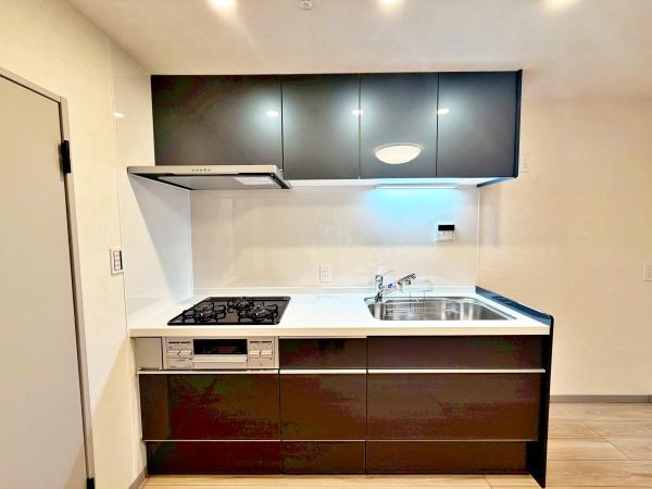 �����s���c�J�拋�c4���ڂ̒��Ã}���V�����̃L�b�`��