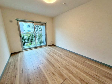 �����s���c�J�拋�c4���ڂ̒��Ã}���V�����̗m��