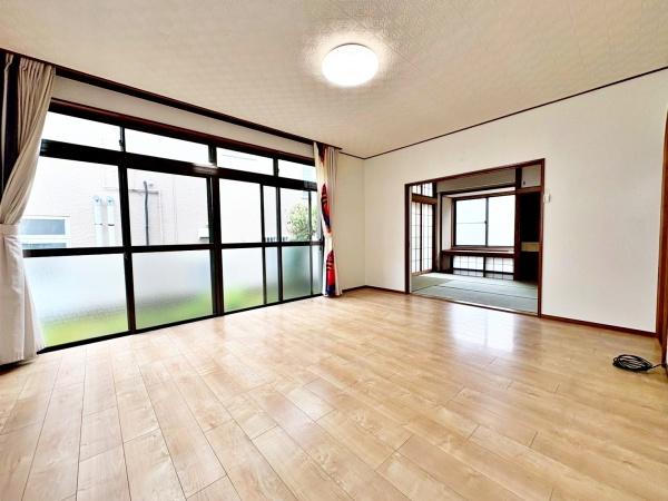 �����s�����q�s�Œ�1���ڂ̒��È�ˌ��Ẵ��r���O