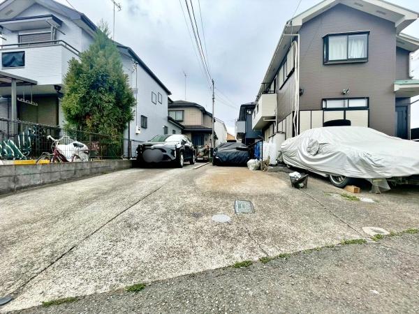 �����s�����q�s��J���̒��È�ˌ��Ă̒��ԏ�