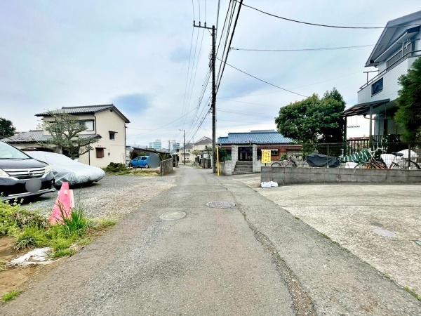 �����s�����q�s��J���̒��È�ˌ��Ă̑O�ʓ��H�܂ތ��n�ʐ^