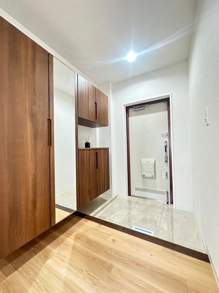 �����s�����q�s�v�ێR��1���ڂ̒��Ã}���V�����̌���