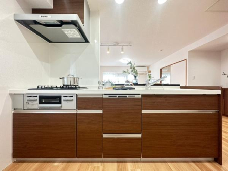 �����s�����q�s�v�ێR��1���ڂ̒��Ã}���V�����̃L�b�`��