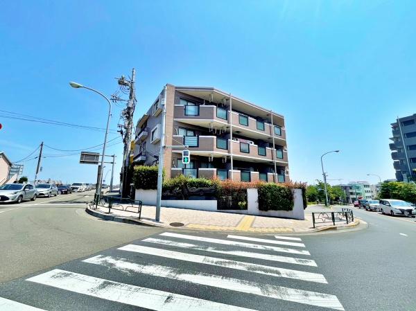 東京都日野市高幡の中古マンションの現地外観写真