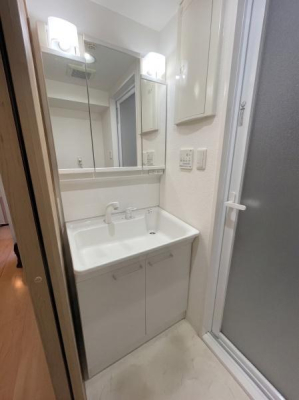 �����s����s�����̒��Ã}���V�����̐��ʑ�E���ʏ�