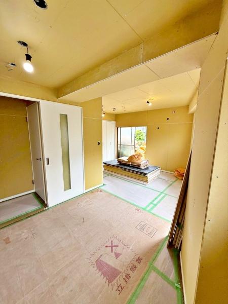 �����s����擌����1���ڂ̒��Ã}���V�����̃��r���O