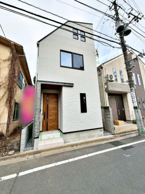 �����s�������5���ڂ̐V�z��ˌ��Ă̌��n�O�ώʐ^