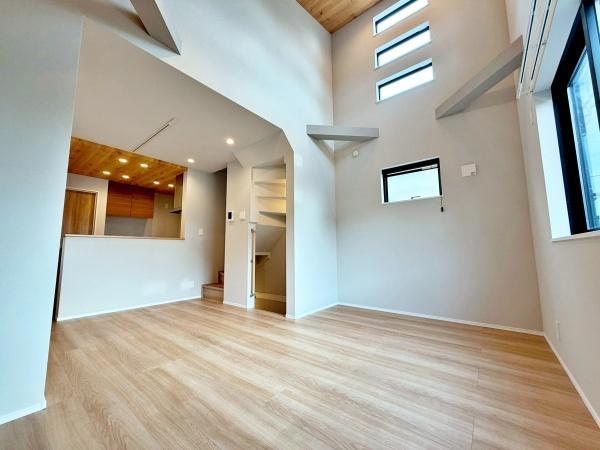 東京都中野区野方5丁目の新築一戸建てのリビング