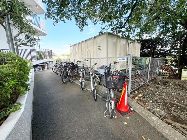 �����s�����q�s�k�쒬�̒��Ã}���V�����̂��̑����p��