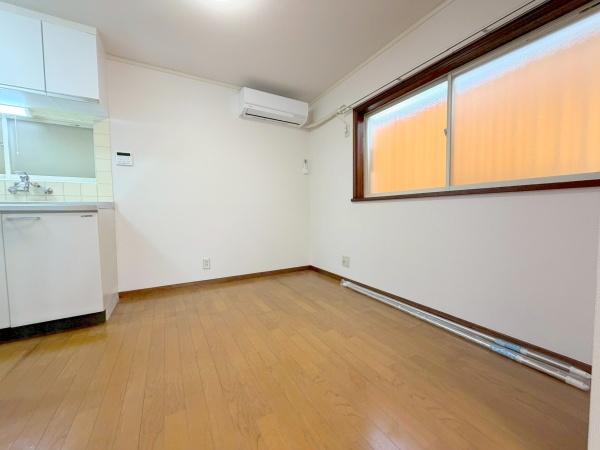 �����s�����揼�m��1���ڂ̒��È�ˌ��Ẵ��r���O