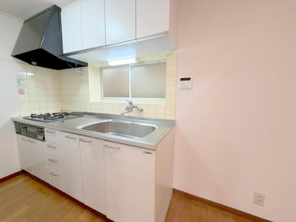 �����s�����揼�m��1���ڂ̒��È�ˌ��ẴL�b�`��