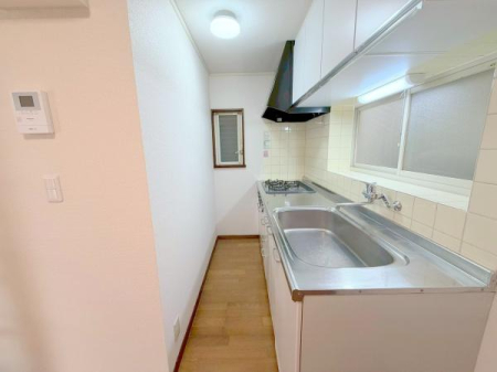 �����s�����揼�m��1���ڂ̒��È�ˌ��ẴL�b�`��