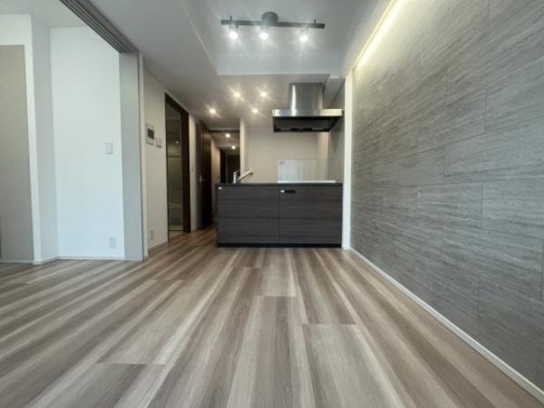 �����s�V�h�摁��c�ߊ����̒��Ã}���V�����̃��r���O